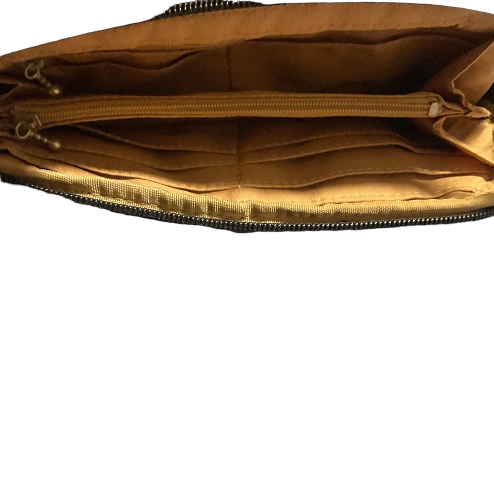Baggallini - Picture 5 of 6